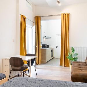 Studio met een King Size Bed